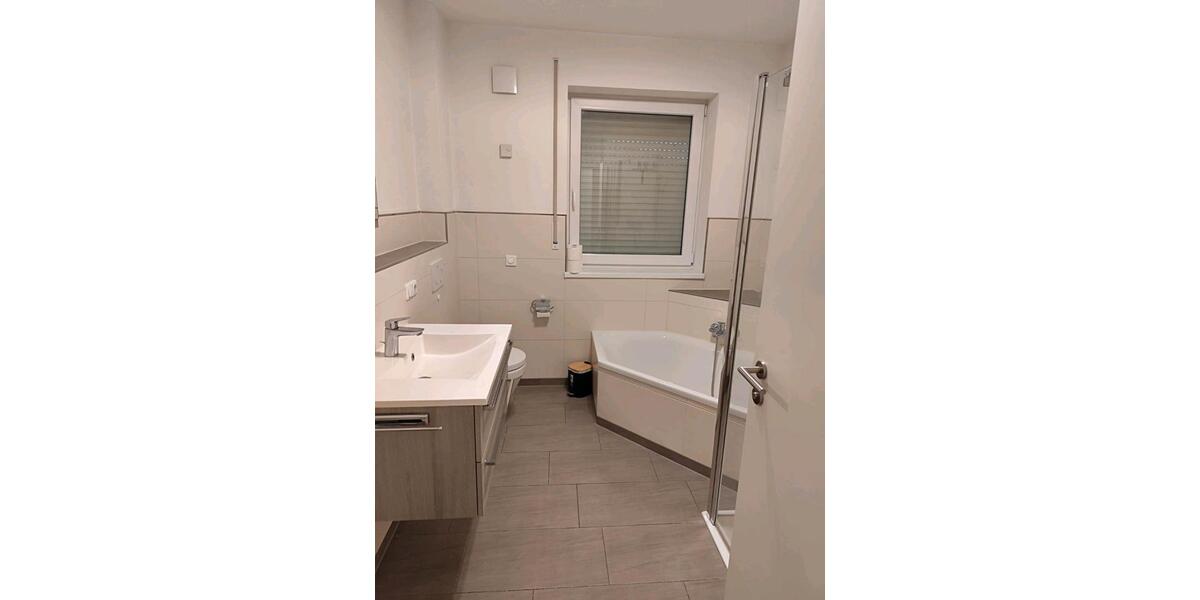 Etagenwohnung Rottenburg an der Laaber - 4 Zimmer, 99 m&sup2;, 1.120&euro; | Angebot:25830939