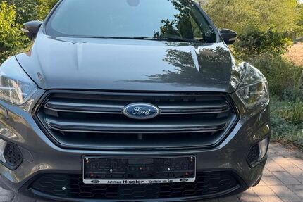 Ford Kuga 239.747 km 8.999 &euro; Worms 67547