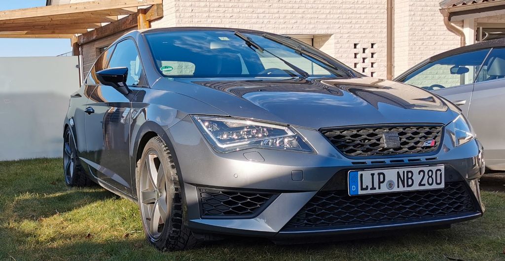 Seat Leon 108.000 km 16.650 € Lage 32791