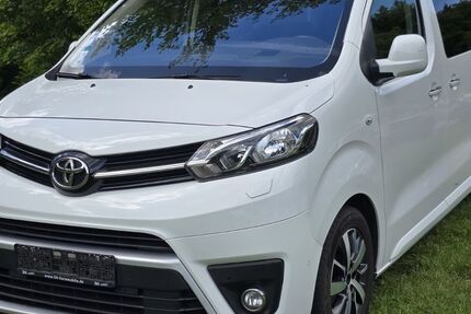 Toyota Proace (Verso) 178.000 km 19.999 &euro; Westerburg 56457
