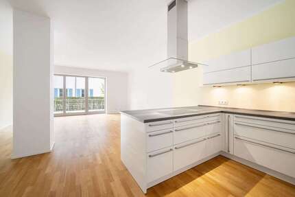 Haus Gräfelfing - 5.5 Zimmer, 140 m&sup2;, 1.050.000&euro; | Angebot:26326483