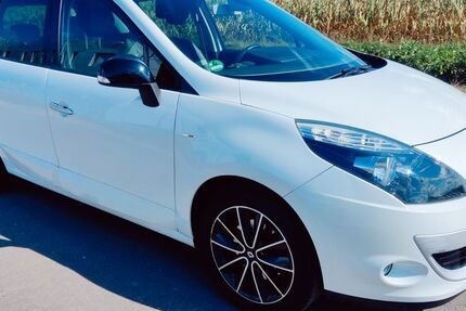 Renault Scenic 134.700 km 5.300 &euro; Oldenburg 26133