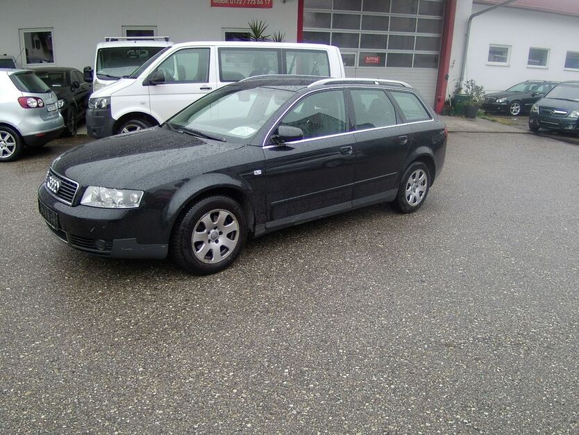 Audi A4 276.000 km 2.000 € Feldgeding 85232