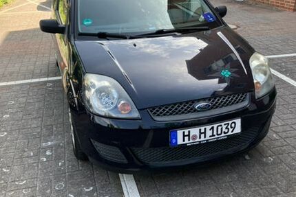 Ford Fiesta 94.000 km 2.250 &euro; Burgdorf 31303