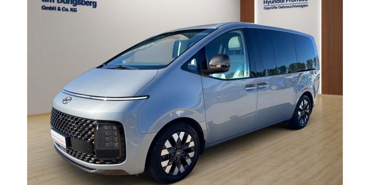 Hyundai STARIA 49.614 km 39.950 &euro; Oldenburg in Holstein 23758