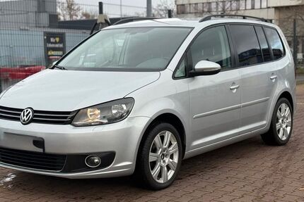 VW Touran 192.000 km 6.600 € Hannover 30150