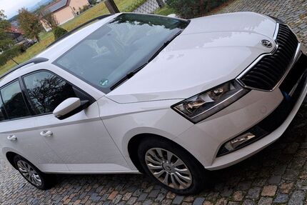 Skoda Fabia 125.000 km 9.300 &euro; Roding 93426