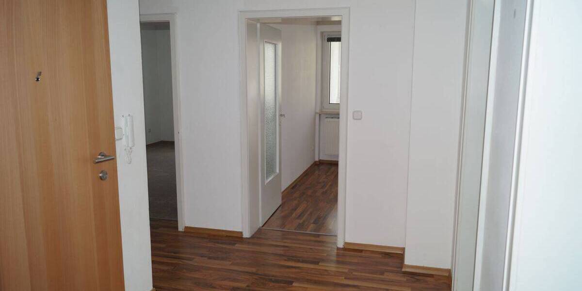 Etagenwohnung Simbach a.Inn Simbach - 3 Zimmer, 77 m&sup2;, 575&euro; | Angebot:26891504
