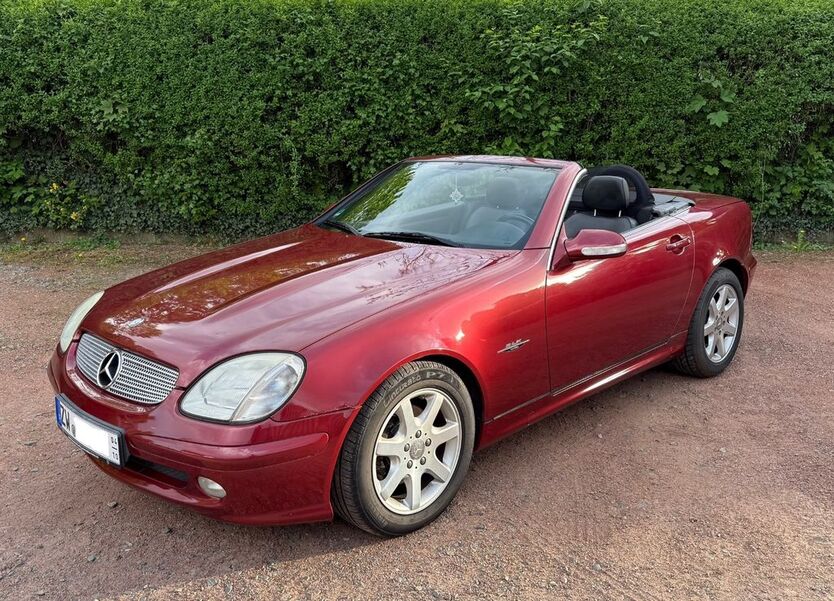 Mercedes-Benz SLK 200 166.700 km 3.999 € Hornbach 66500