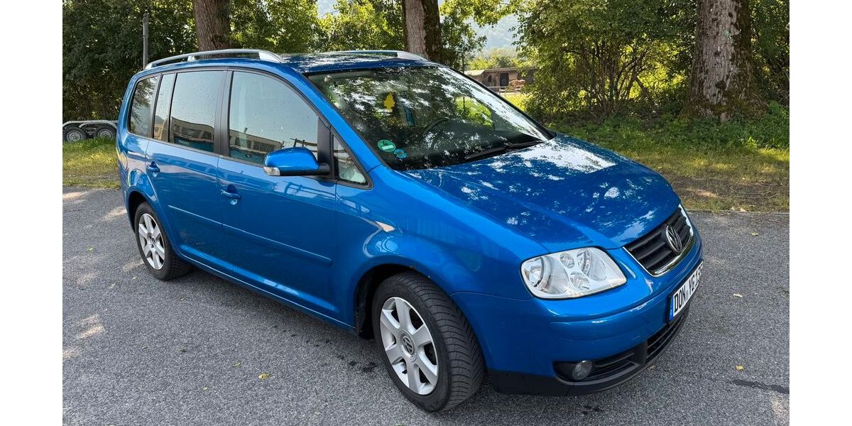 VW Touran 232.380 km 1.100 &euro; Grassau 83224