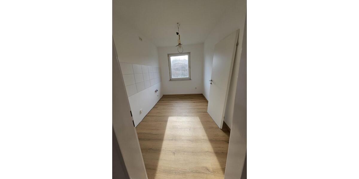 Etagenwohnung Emden - 2 Zimmer, 52 m&sup2;, 485&euro; | Angebot:25232793
