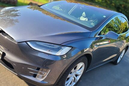 Tesla Model X 136.700 km 31.950 &euro; Kronberg 61476