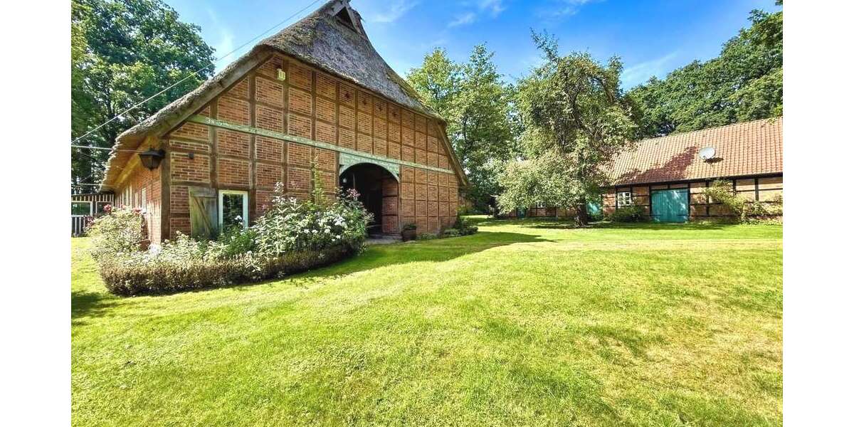 Einfamilienhaus Bienenbüttel - 9 Zimmer, 430 m&sup2;, 1.390.000&euro; | Angebot:24902936