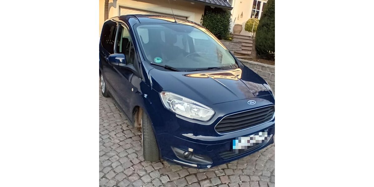 Ford Tourneo Courier 100.400 km 7.200 &euro; Ürzig 54539