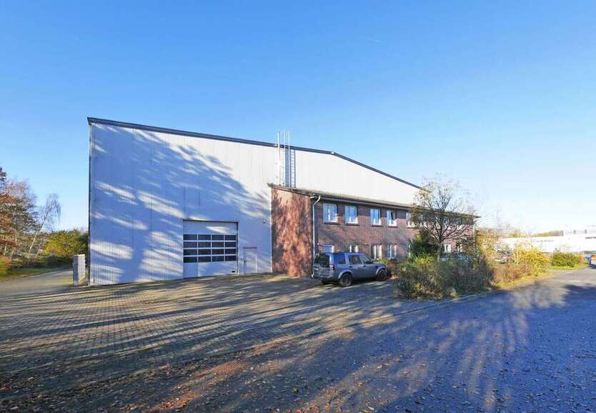 Halle in Seevetal 2.150.000 € 1346 m²