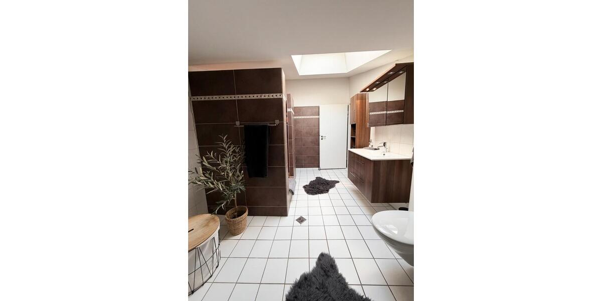 Etagenwohnung Horst (Holstein) - 3 Zimmer, 127 m&sup2;, 290.000&euro; | Angebot:26971580