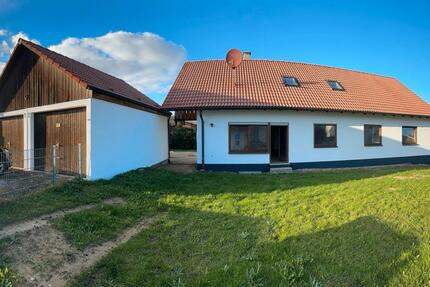 Zweifamilienhaus in Wain (Schwendi) 8 zimmer