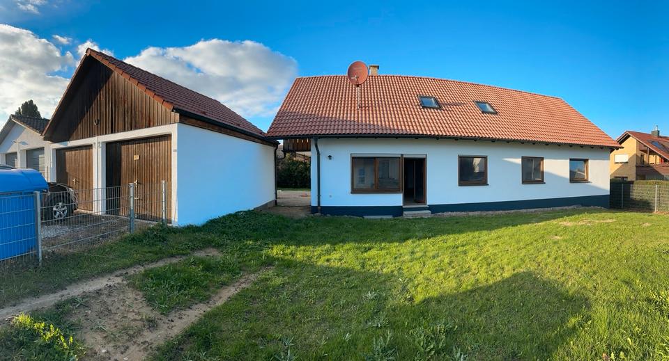 Zweifamilienhaus in Wain (Schwendi) 8 zimmer