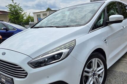 Ford S-Max 80.000 km 11.990 € Dresden 01067