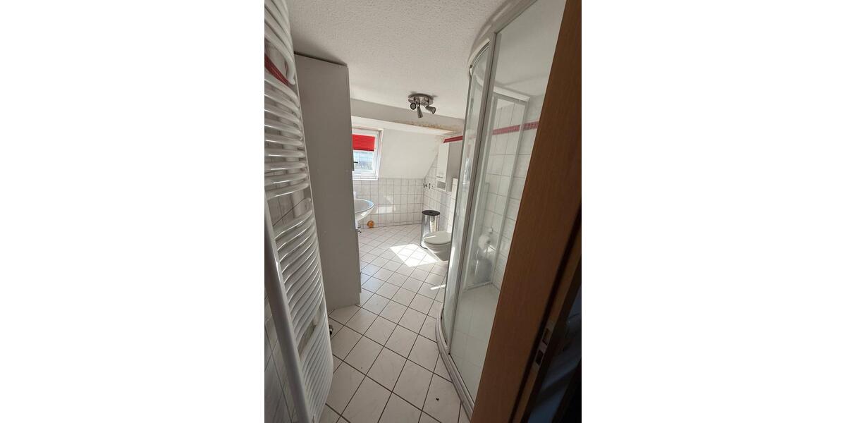 Einfamilienhaus Steinau an der Straße - 14 Zimmer, 300 m&sup2;, 300.000&euro; | Angebot:26084319