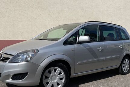 Opel Zafira 178.700 km 4.990 € Hamburg 20097