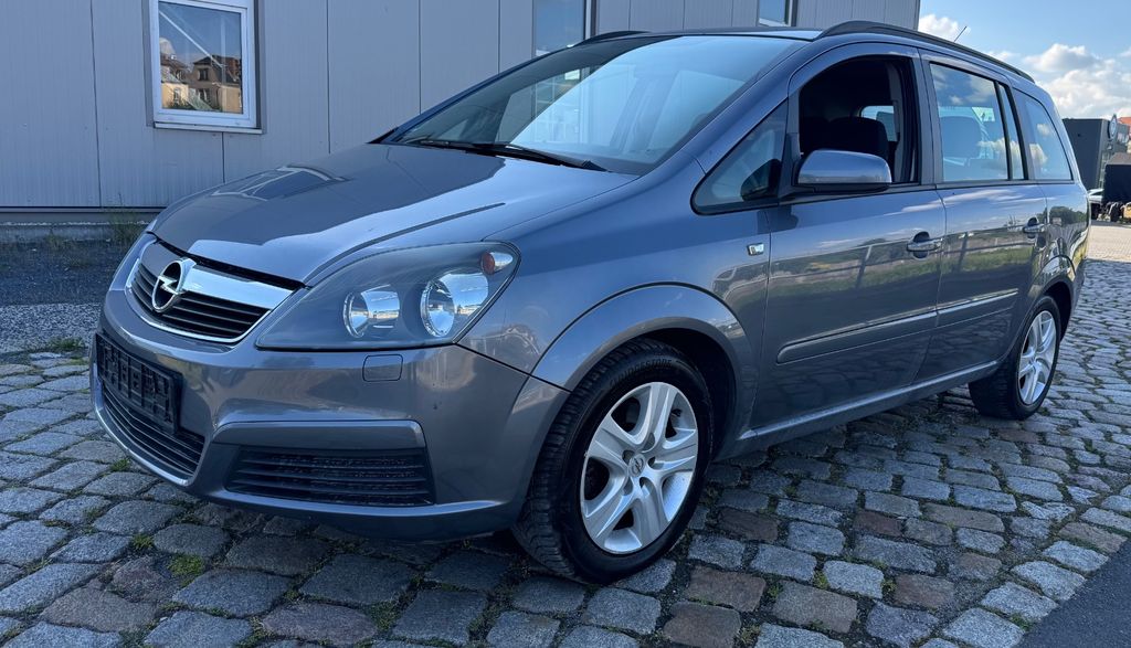 Opel Zafira 175.000 km 3.999 &euro; Dresden 01157
