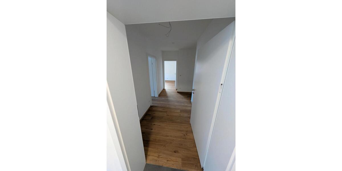 Etagenwohnung Winsen (Aller) - 3 Zimmer, 86 m&sup2;, 1.050&euro; | Angebot:25790293