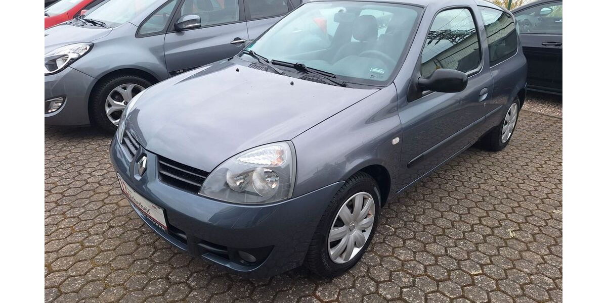 Renault Clio 114.000 km 2.990 &euro; Rostock 18146
