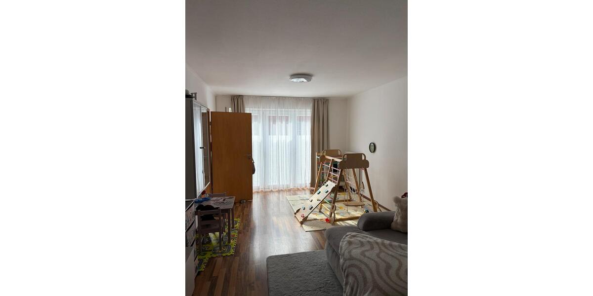 Reihenhaus Cloppenburg - 3 Zimmer, 100 m&sup2;, 1.070&euro; | Angebot:25925461