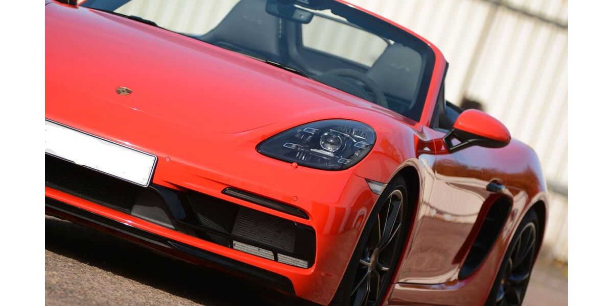 Porsche Boxster 17.400 km 81.200 &euro; Quierschied 66287