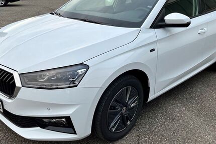 Skoda Fabia 5.000 km 23.790 &euro; Mengen 88512