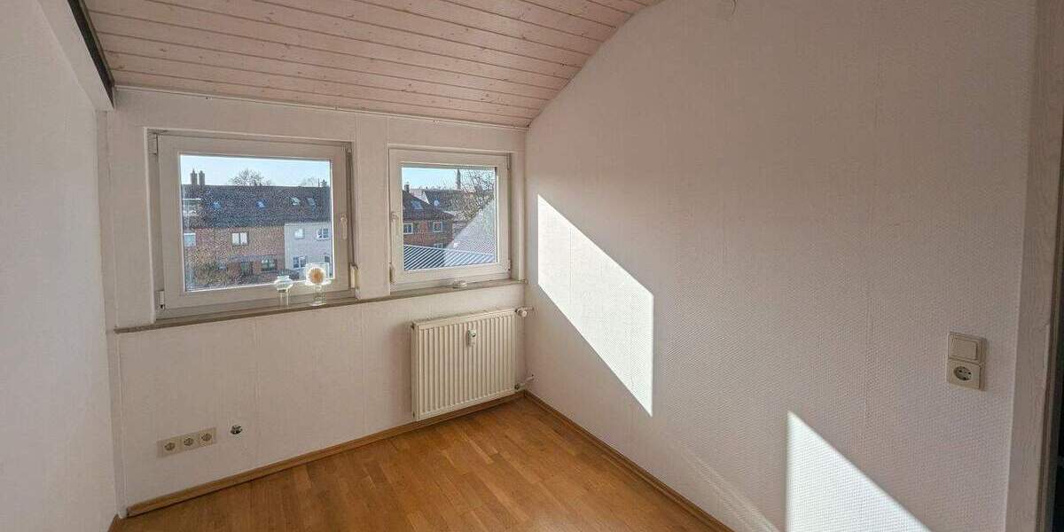 Mehrfamilienhaus, Wohnhaus Böblingen - 9 Zimmer, 178 m&sup2;, 619.000&euro; | Angebot:25862240