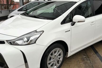 Toyota Prius 122.000 km 19.799 &euro; Berlin 12163