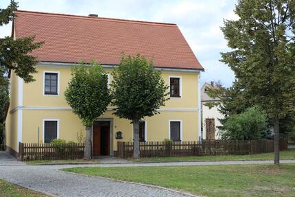 Haus Malschwitz - 5.5 Zimmer, 160 m&sup2;, 890&euro; | Angebot:25583590