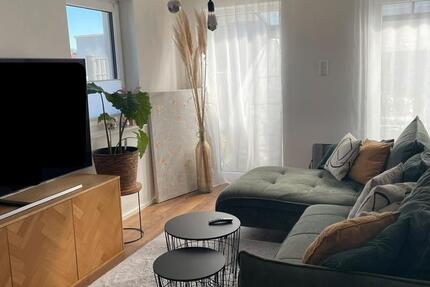 Haus Poppenhausen - 5 Zimmer, 160 m&sup2;, 1.620&euro; | Angebot:26672611