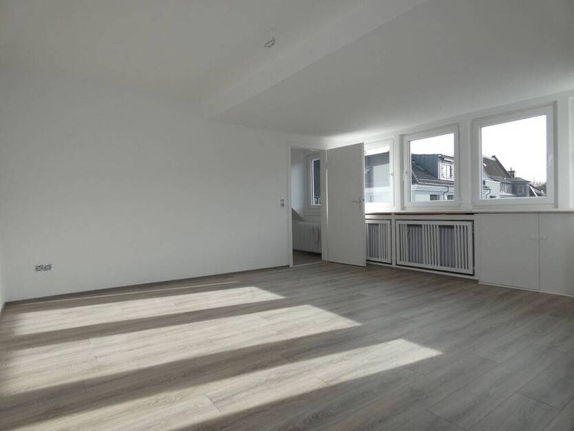 Schicke Dachgeschoßwohnung im Kaiserviertel Dortmunds