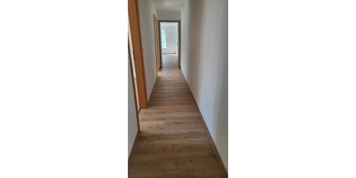 Etagenwohnung Angermünde - 2 Zimmer, 70 m&sup2;, 770&euro; | Angebot:26313932