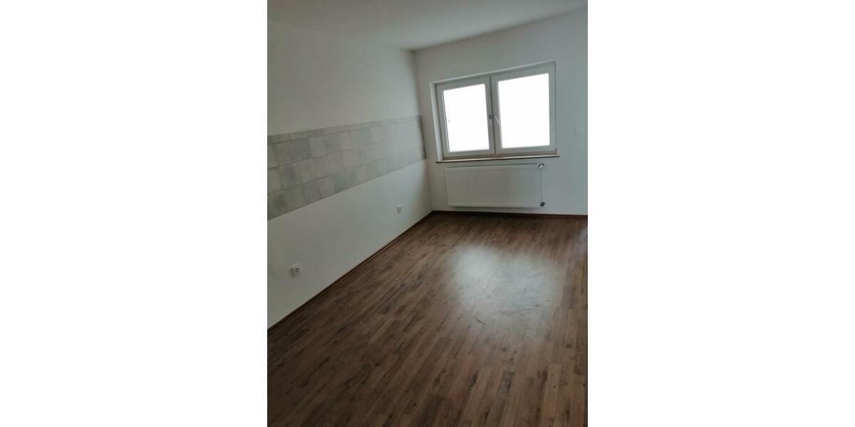 Einfamilienhaus Furth im Wald - 4 Zimmer, 105 m&sup2;, 1.100&euro; | Angebot:26599247