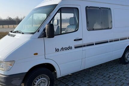 Mercedes-Benz Sprinter 113.500 km 10.800 &euro; München 81829