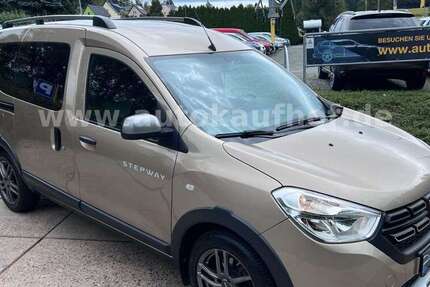 Dacia Dokker 111.000 km 13.495 &euro; Mechelgrün 08541