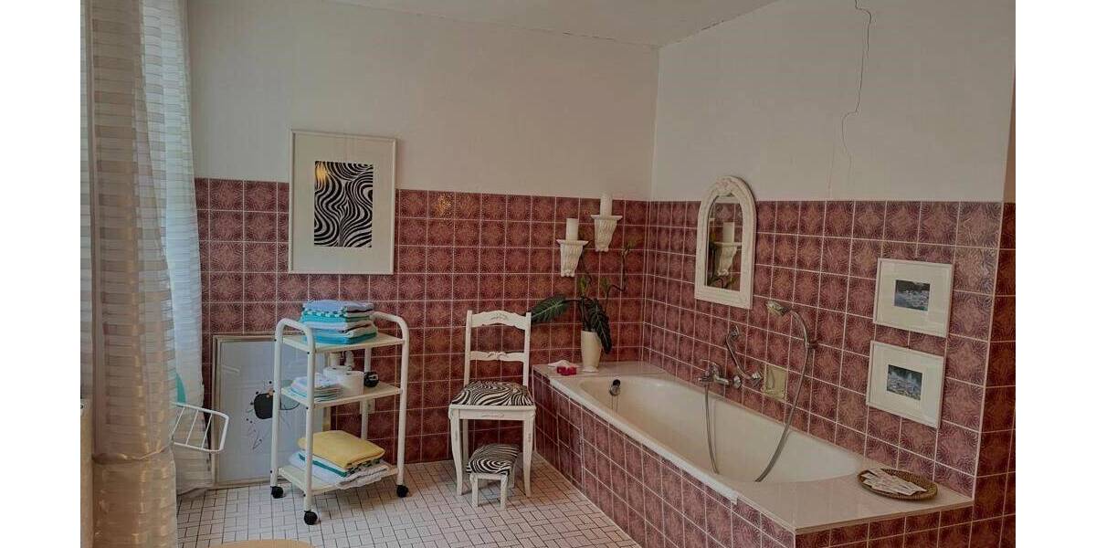 Einfamilienhaus Lüchow Künsche - 1 Zimmer, 300 m&sup2;, 320.000&euro; | Angebot:25771406