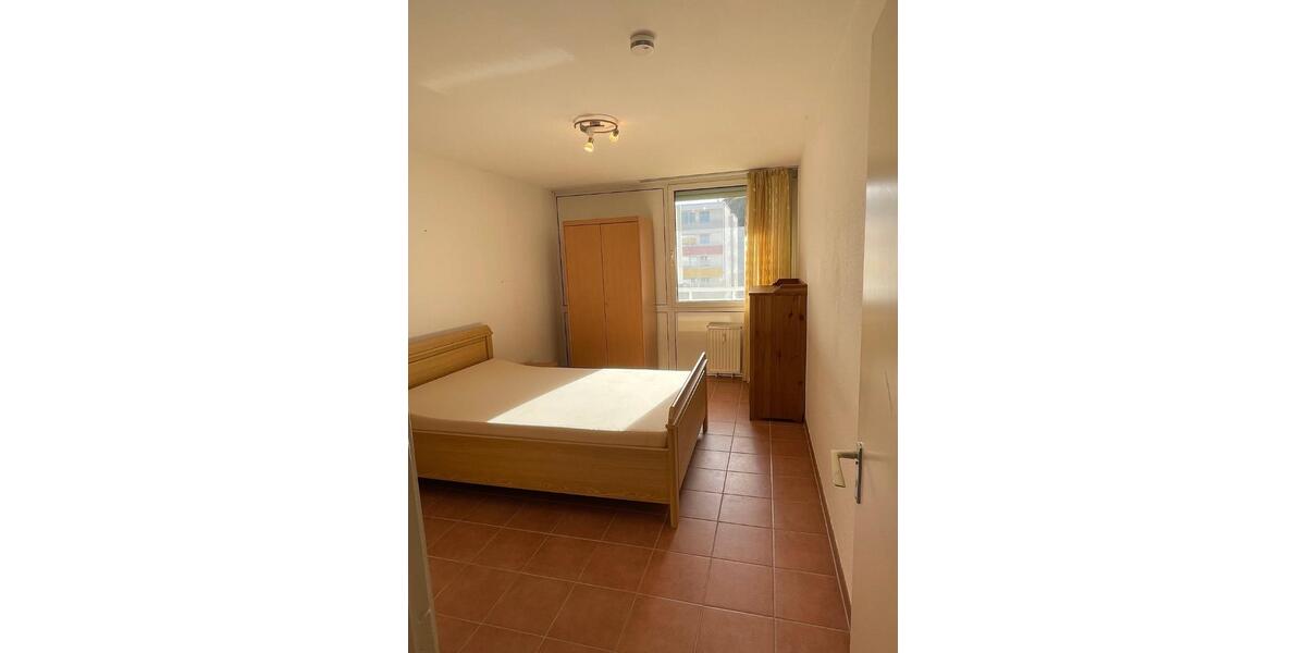 Etagenwohnung Waldkirch - 3 Zimmer, 84 m&sup2;, 1.100&euro; | Angebot:26267584