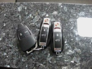 Porsche Macan S PDK dt.Fzg.Top Ausst.21Zoll 141.000 km 27.999 &euro; Biebesheim 64584