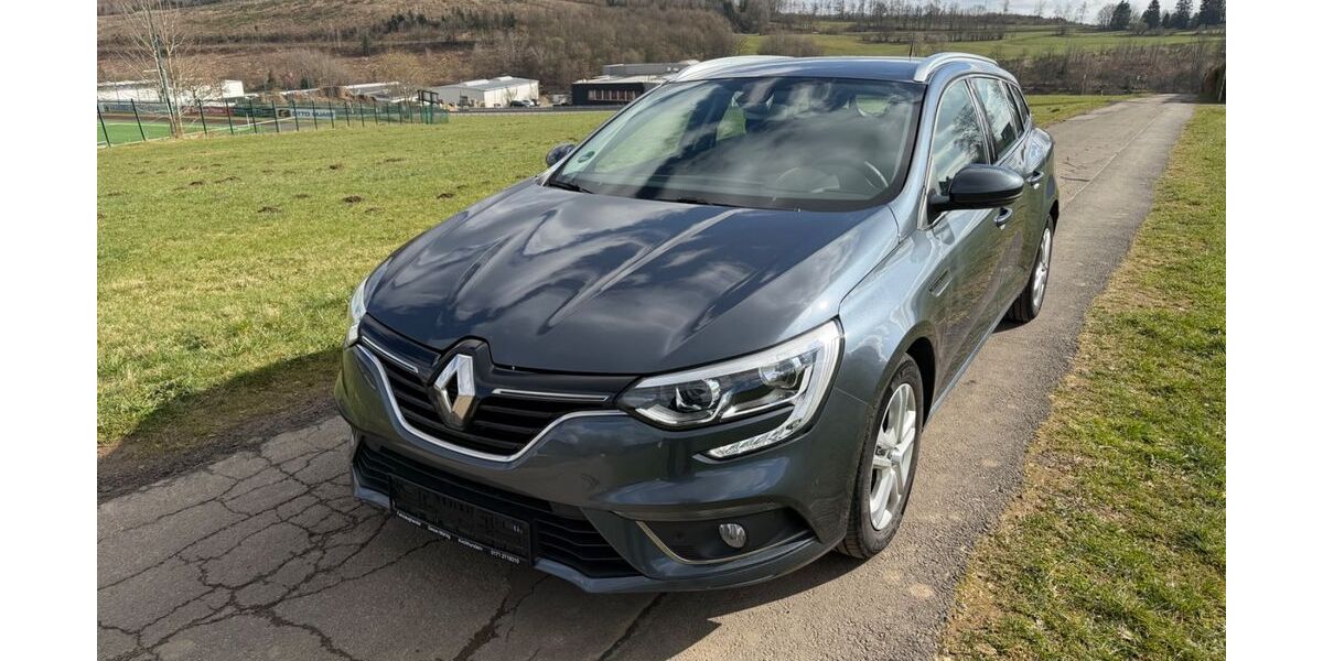 Renault Megane 57.000 km 13.490 &euro; Kirchhundem 57399