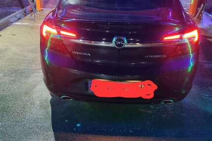 Opel Insignia 116.500 km 9.100 &euro; köln 50827