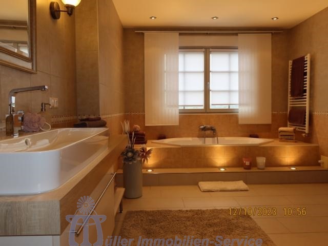 Elegante moderne Landhaus-Villa in Toplage von Illingen - Einfamilienhaus Illingen | Angebot:26991659