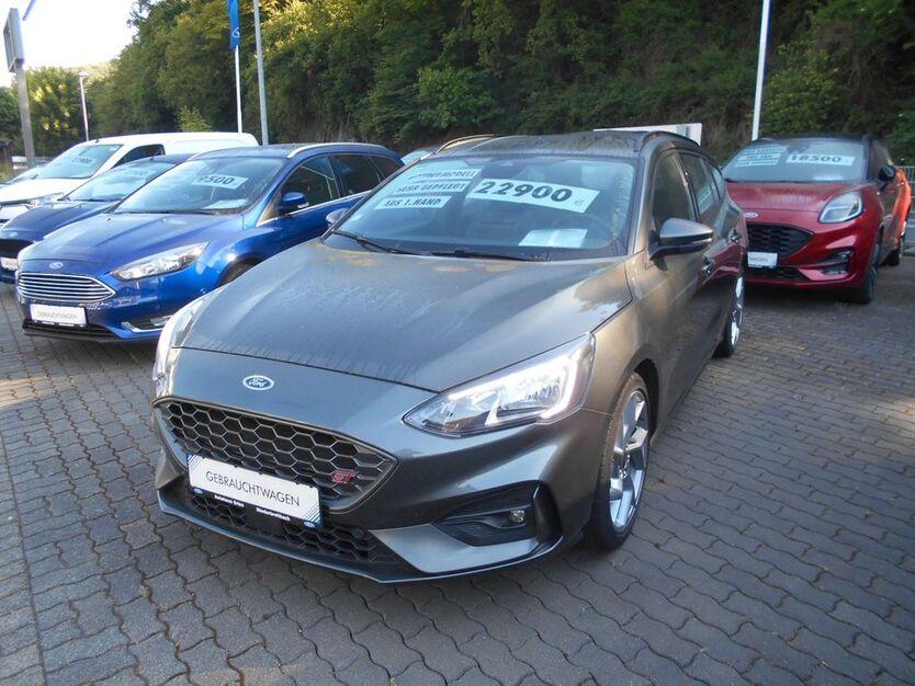 Ford Focus 62.900 km 22.900 € Niederbreitbach 56589