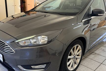 Ford Focus 248.000 km 4.999 &euro; Geesthacht (bei Hamburg) 21502