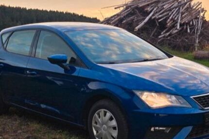 Seat Leon 73.452 km 9.990 &euro; Traunstein 83278
