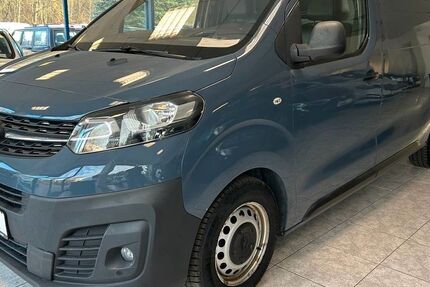 Opel Vivaro 114.234 km 9.990 &euro; Halle 06118